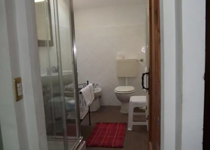 Piccola Raieda Otel Lama (Bologna)